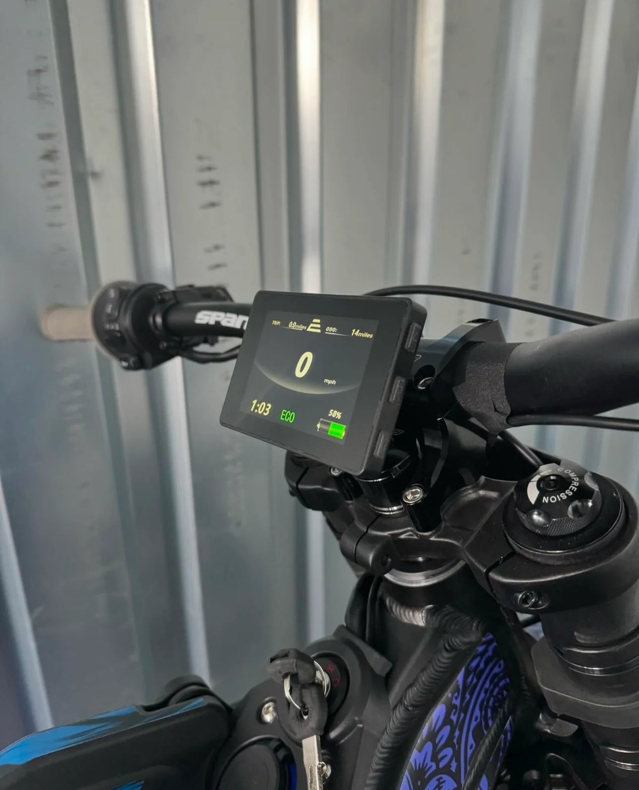 Display mount For Warp 9 and other Direct Bar for E Ride Pro, Talaria XXX