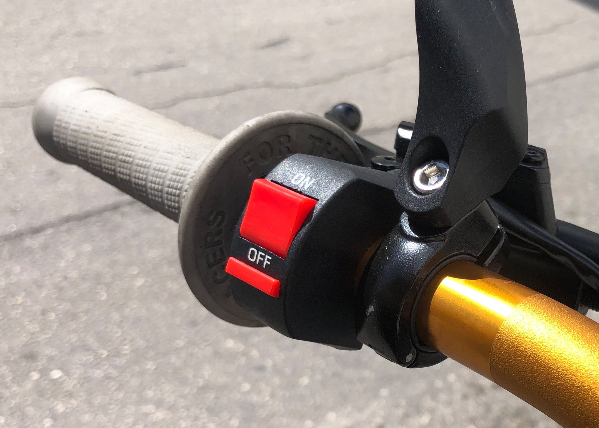 GritShift Sleeper Headlight Kill Switch - REVRides