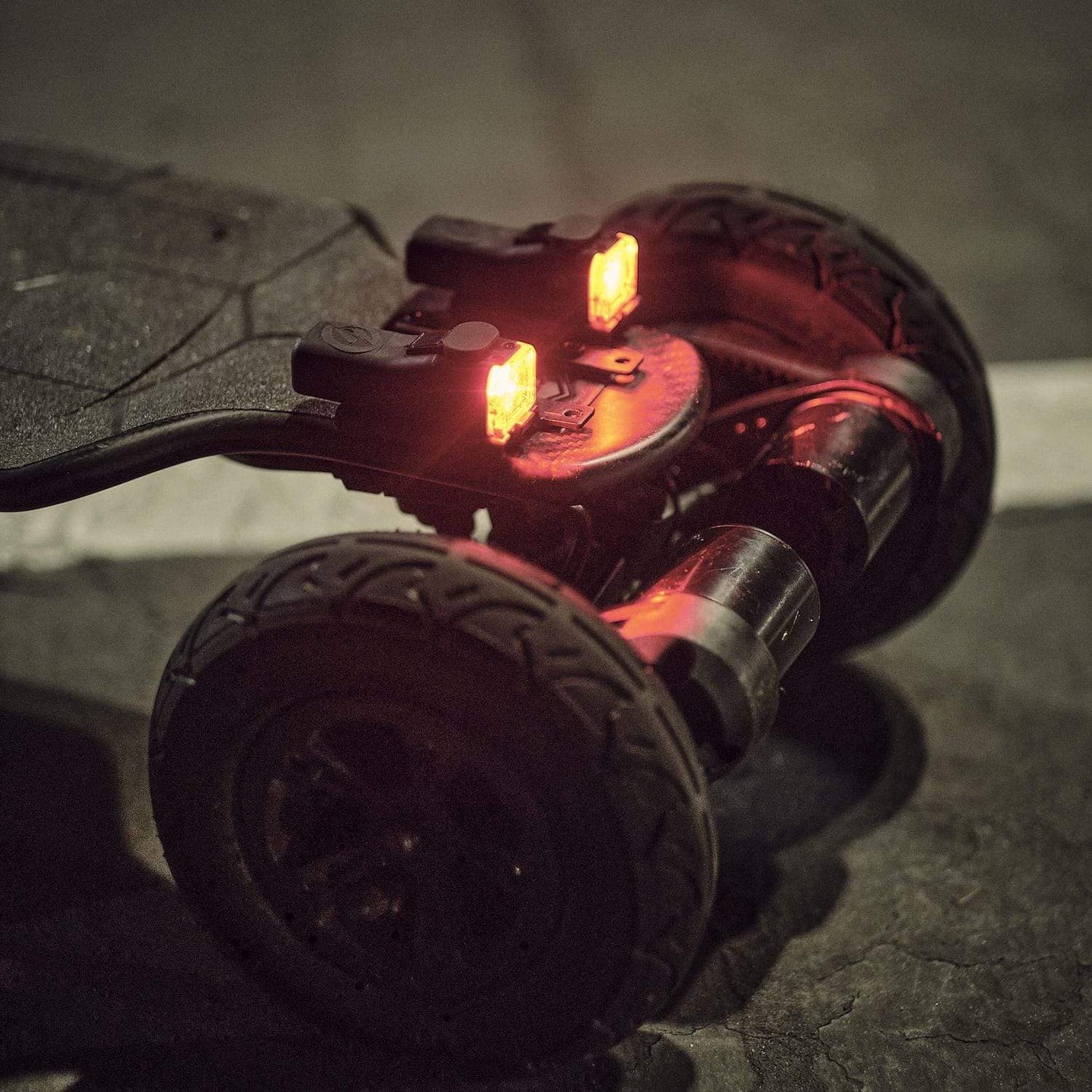 Skateboard Tail Lights - REVRides